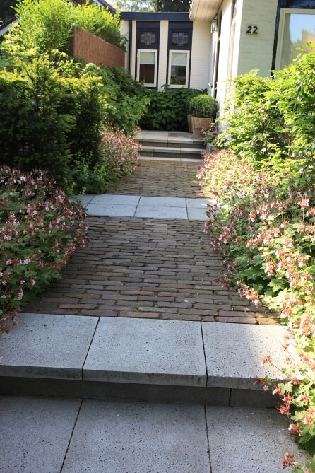 Gebakken klinkers in de tuin